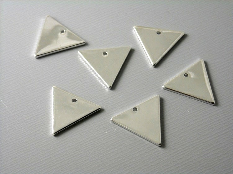 Charm - Platinum Plated - Triangle Shape - 12mm x 14mm - 4 pcs - Pim's Jewelry Supplies
