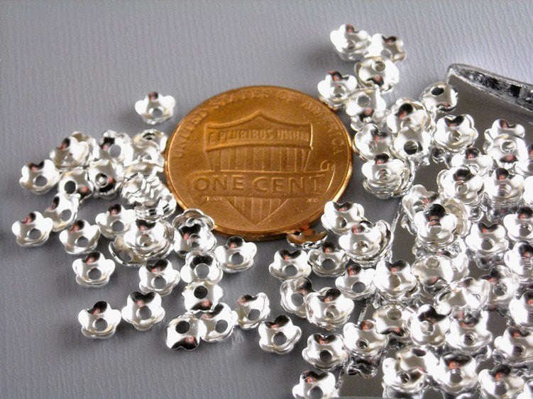 Mini Flower Bead Caps, Silver Plated - 30 pcs - Pim's Jewelry Supplies
