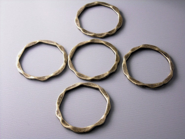 Antique Bronze Hammered Circle Connectors - 6 pcs - Pim's Jewelry Supplies