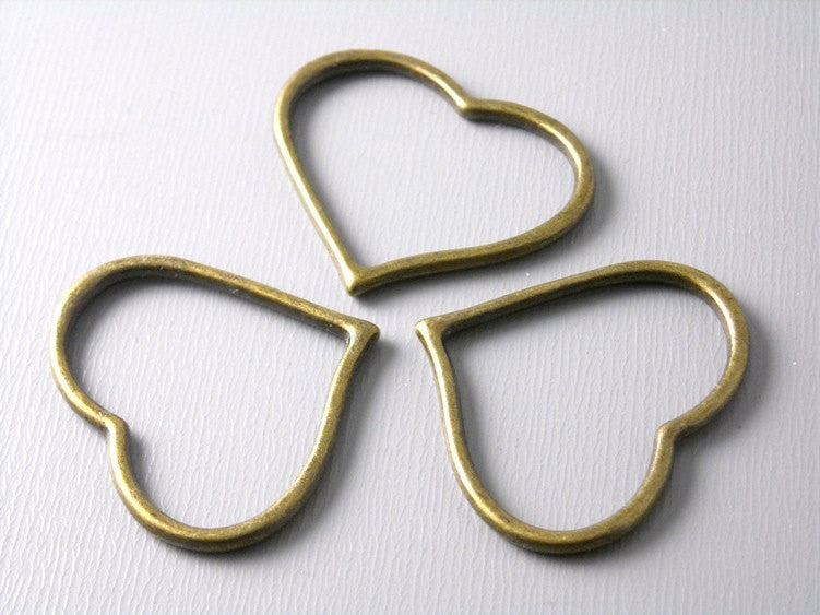 Antique Bronze Plated Brass Heart Charm - 6 pcs - Pim's Jewelry Supplies