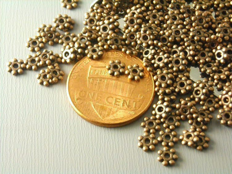 Antique Copper Flower Spacer Beads, 4mm - 50 pcs - Pim's Jewelry Supplies